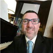 Insegnante di pianoforte, organo, clavicembalo, armonia, teoria musicale e solfeggio